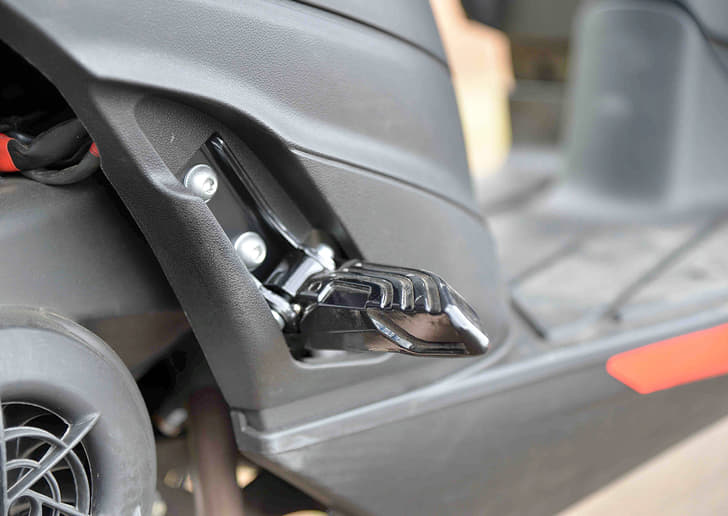 As it sits flush with the panels, need to pull out the footpeg by hand. The alloy unit feels solid.